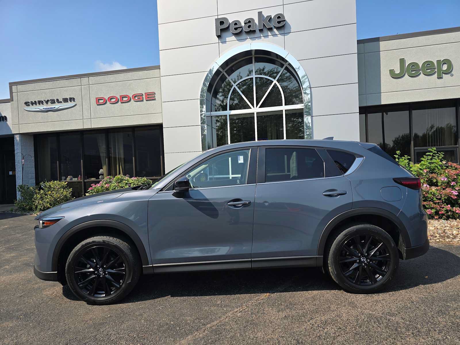 Used 2025 MAZDA CX-5 Carbon Edition AWD/4WD image 3
