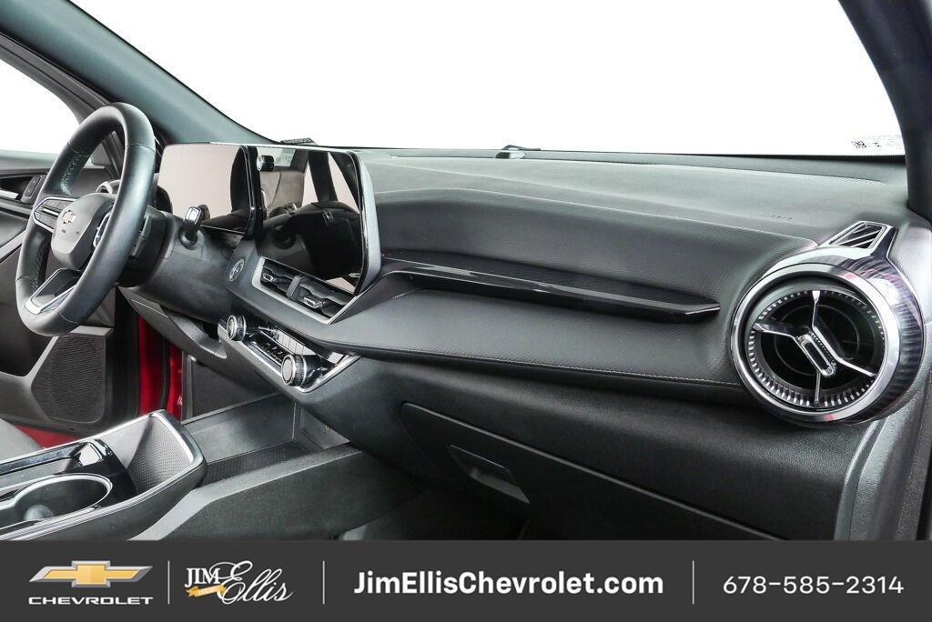 Certified 2025 Chevrolet Equinox LT FWD image 24