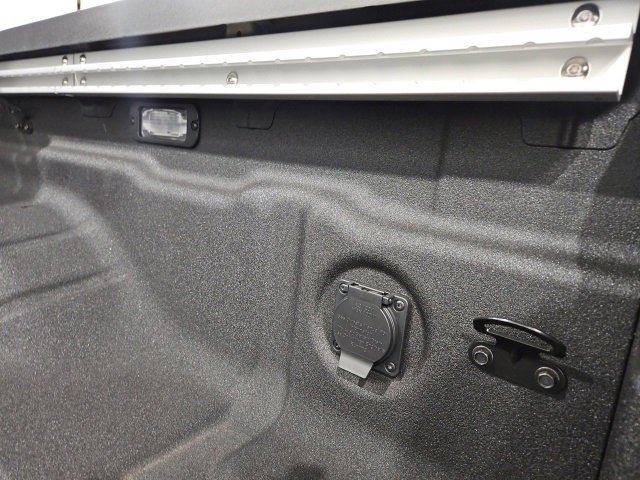 New 2026 Nissan Frontier PRO-4X w/ Pro-4x Convenience Package image 15