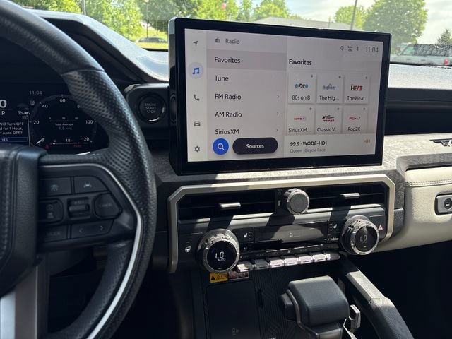 Used 2024 Toyota Tacoma Limited w/ Limited Package (LT) AWD/4WD image 22