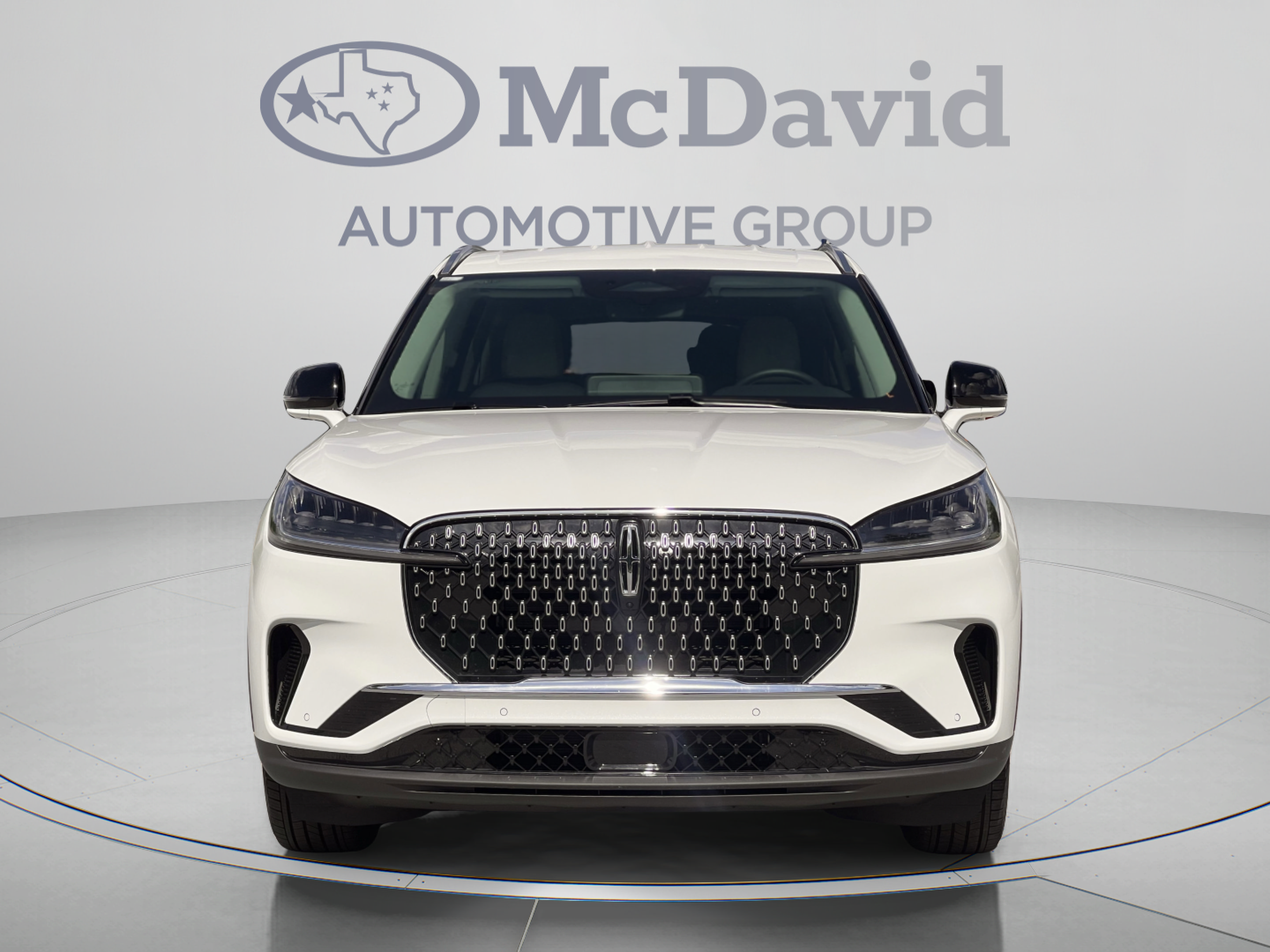 Used 2026 Lincoln Aviator 2WD image 8