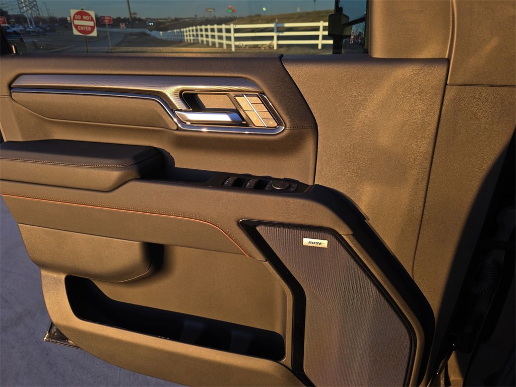 New 2026 GMC Sierra 2500 AT4 w/ AT4 Premium Plus Package image 27