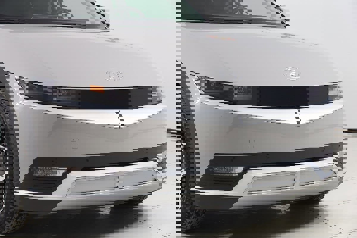 Used 2024 Hyundai Ioniq 5 SEL image 41