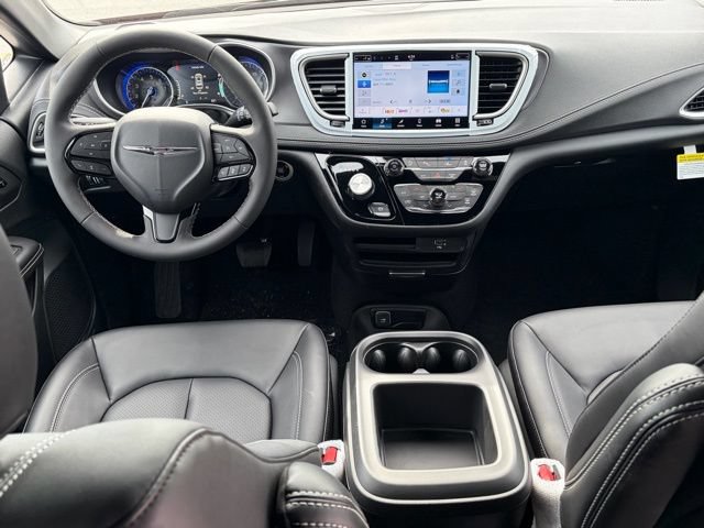 New 2026 Chrysler Pacifica Select w/ S Appearance Package FWD image 36
