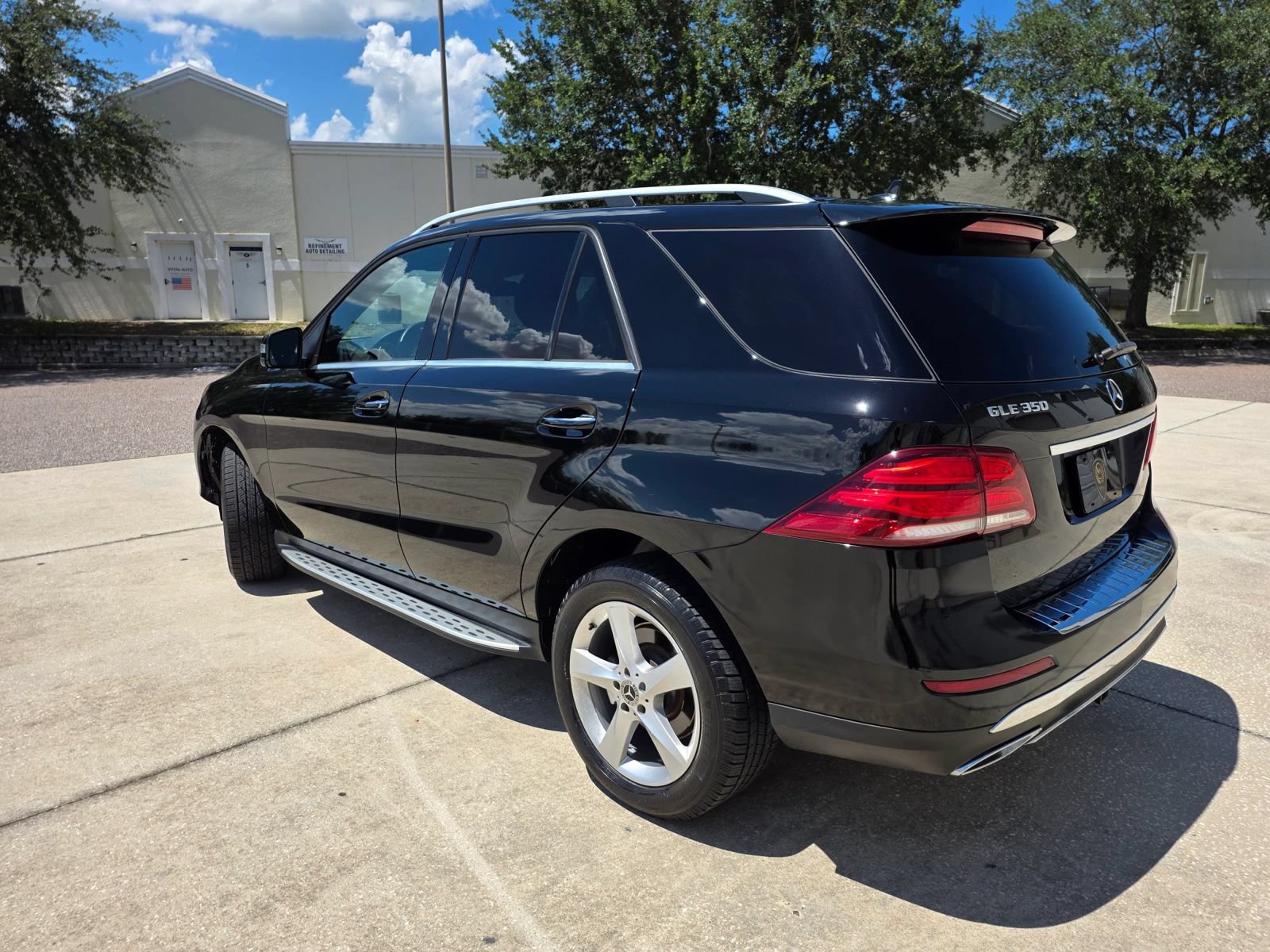 Used 2018 Mercedes-Benz GLE 350 image 11
