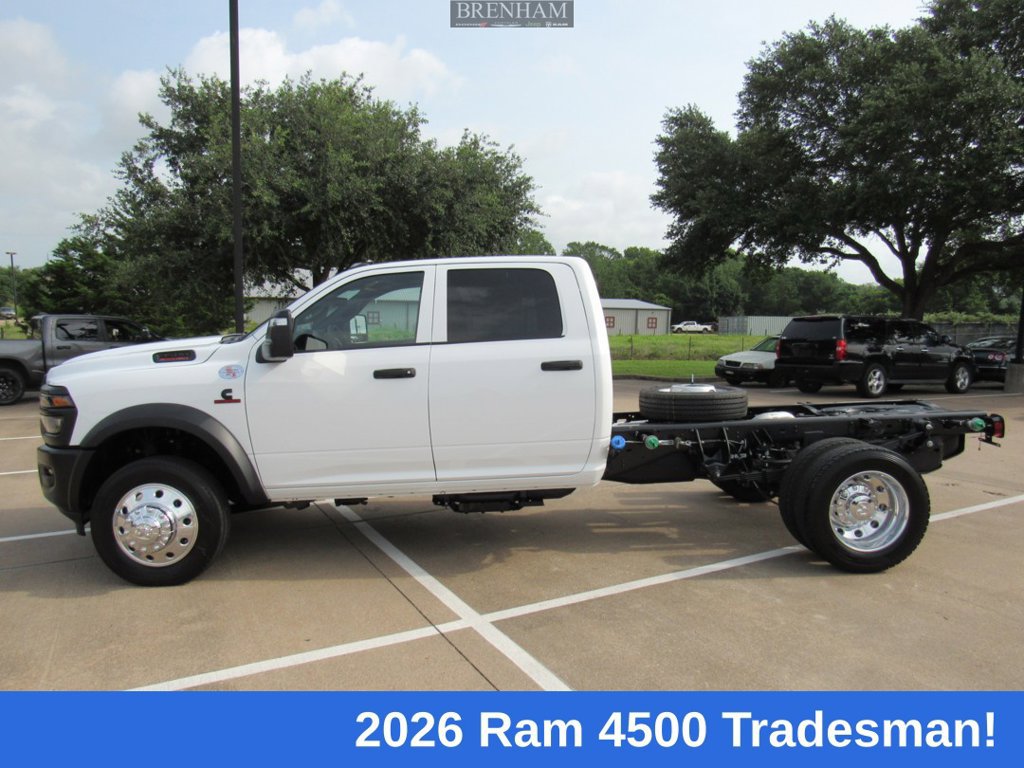 New 2026 RAM 4500 4x4 Crew Cab DRW image 5