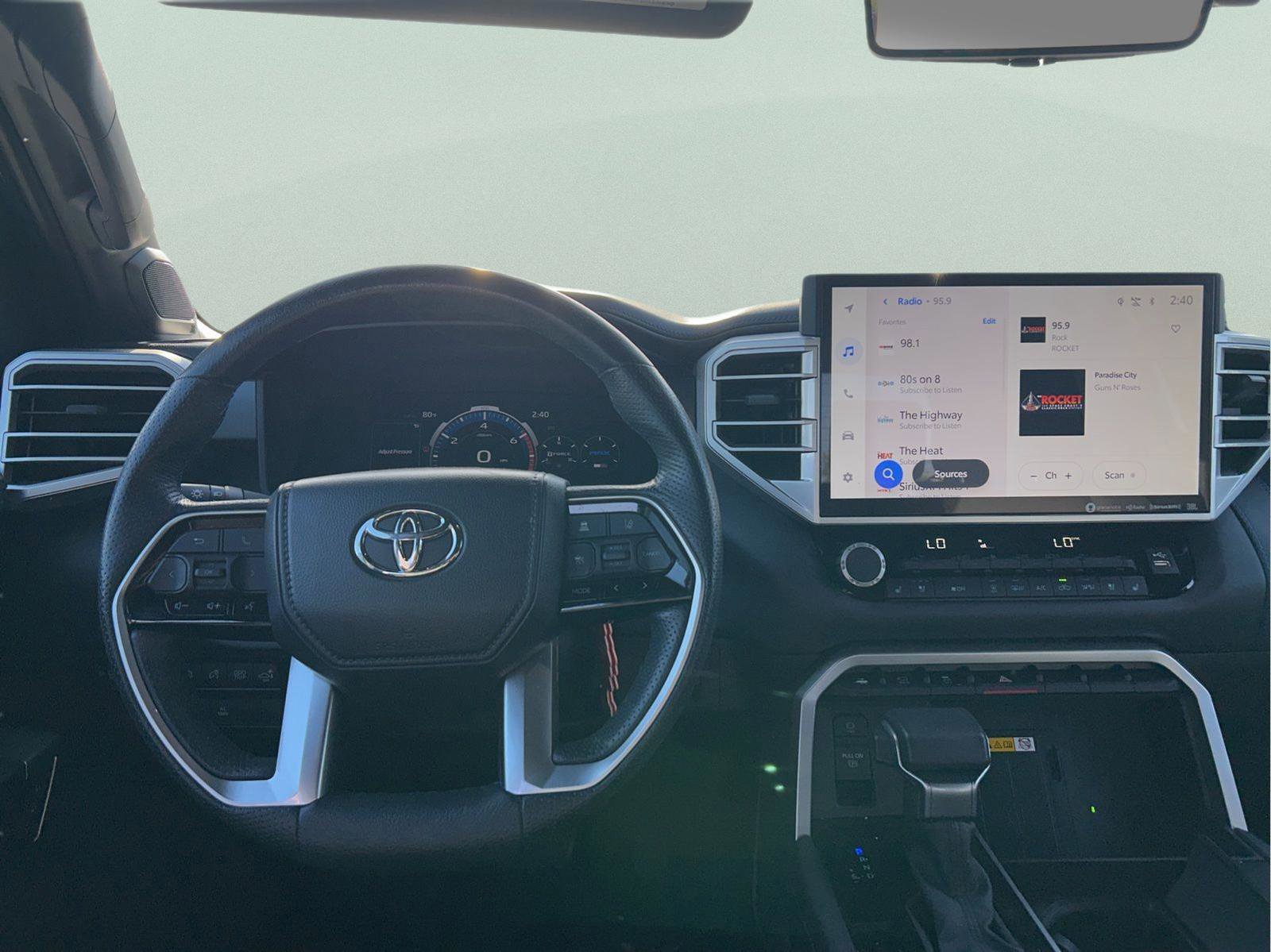 Used 2024 Toyota Tundra Platinum AWD/4WD image 23