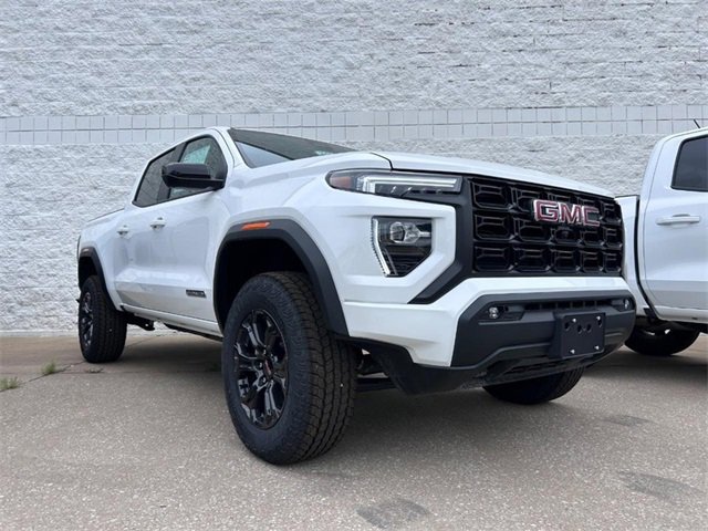 New 2025 GMC Canyon Elevation w/ Convenience Package