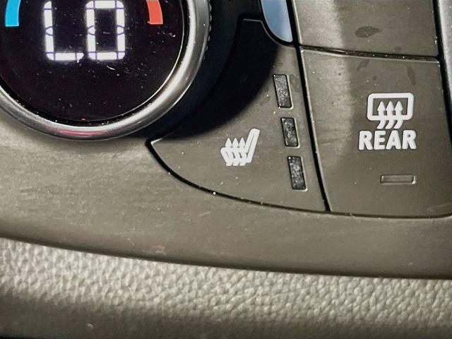Used 2019 Chevrolet Traverse LT w/ LPO, Floor Liner Package FWD image 20