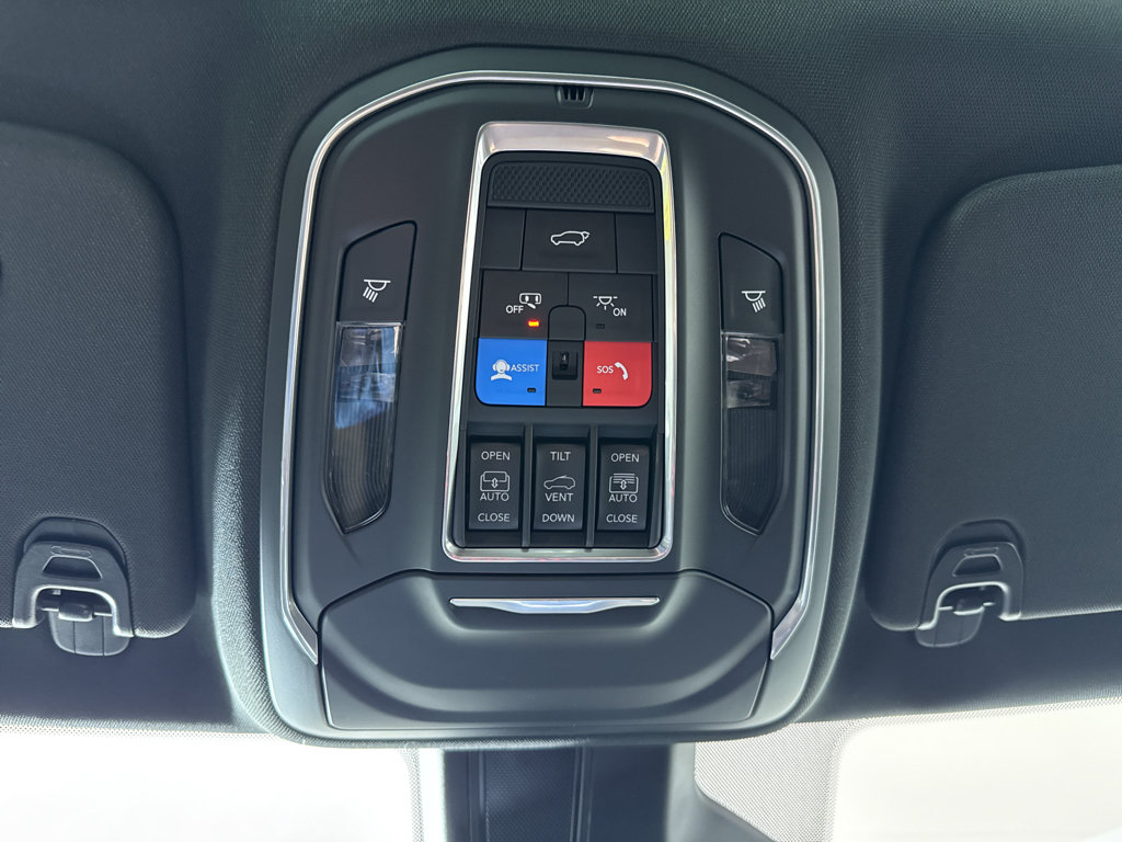 New 2026 Jeep Grand Wagoneer L Limited AWD/4WD image 35