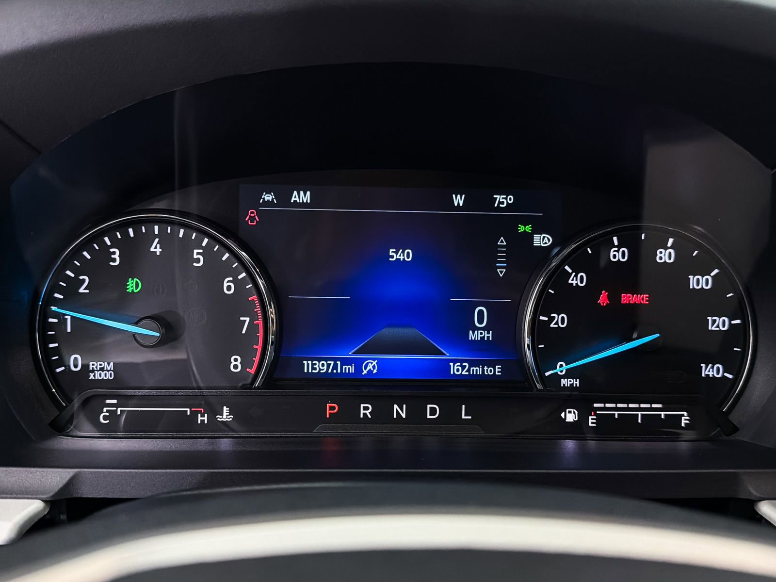 Used 2024 Ford Explorer XLT w/ Equipment Group 202A image 5