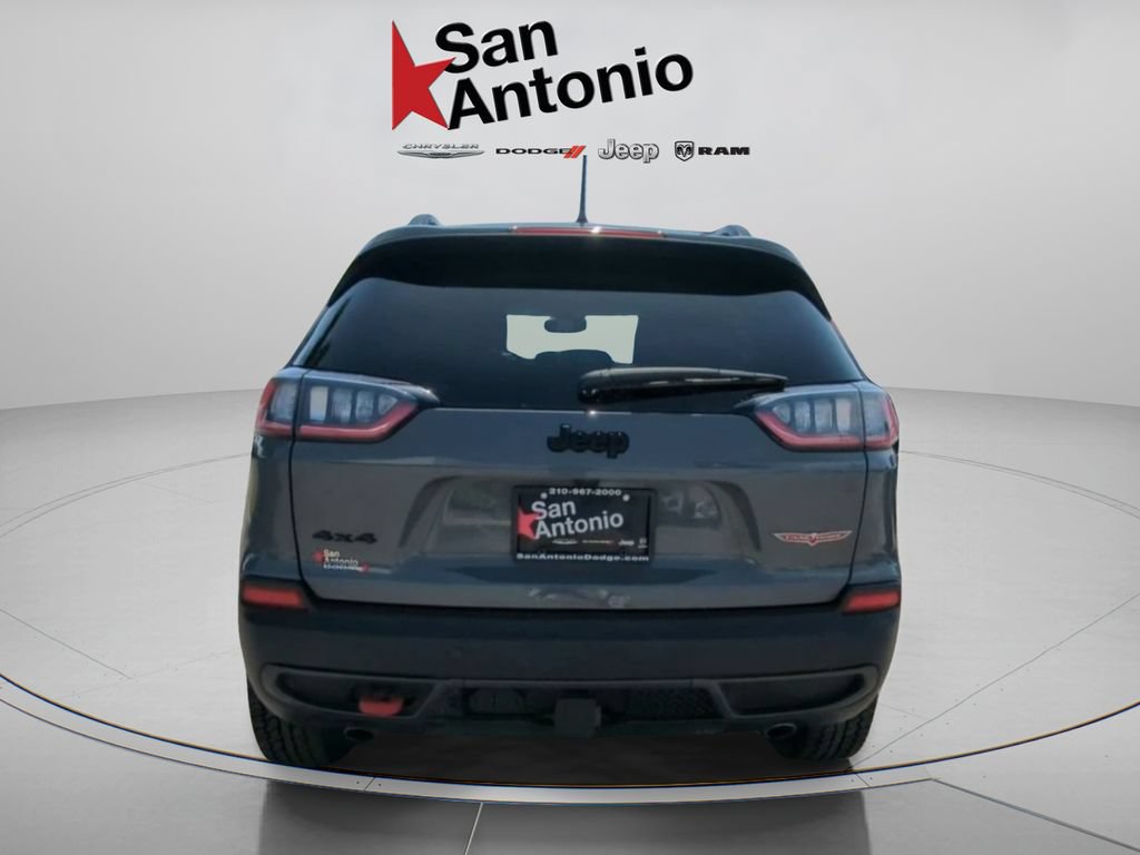 Used 2023 Jeep Cherokee Trailhawk w/ Trailer Tow Group AWD/4WD image 12