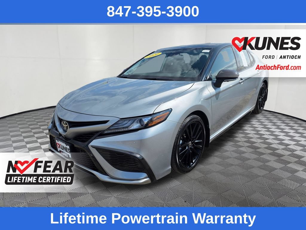 Used 2021 Toyota Camry XSE w/ Navigation Package FWD image 3