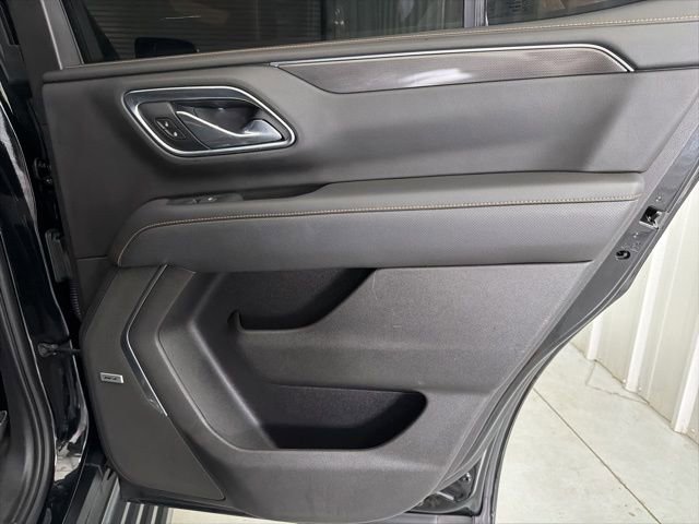 Used 2021 GMC Yukon AT4 w/ AT4 Premium Plus Package AWD/4WD image 18
