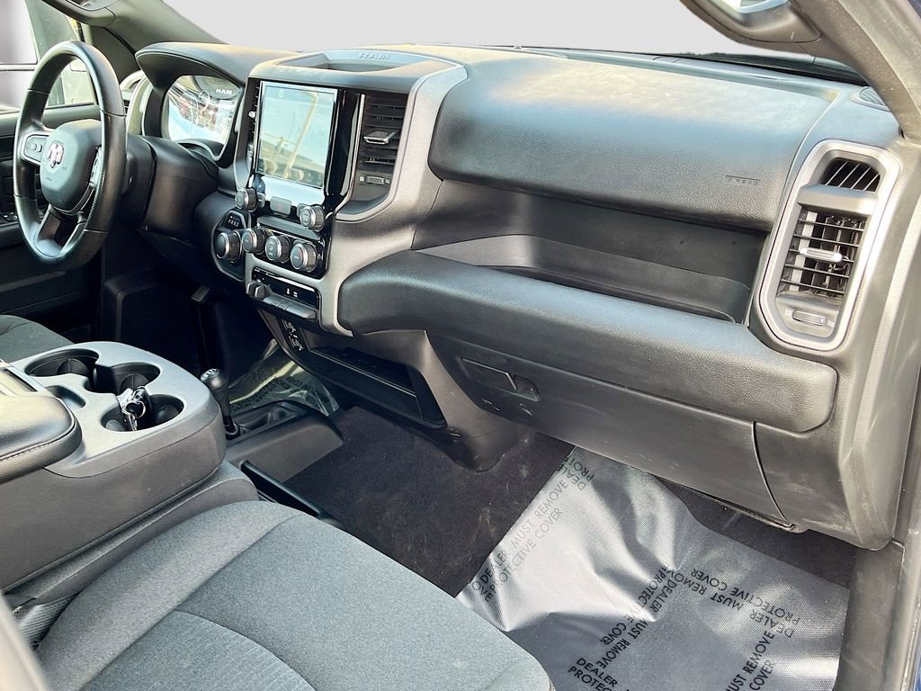 Used 2024 RAM 2500 Tradesman w/ Chrome Appearance Group image 28