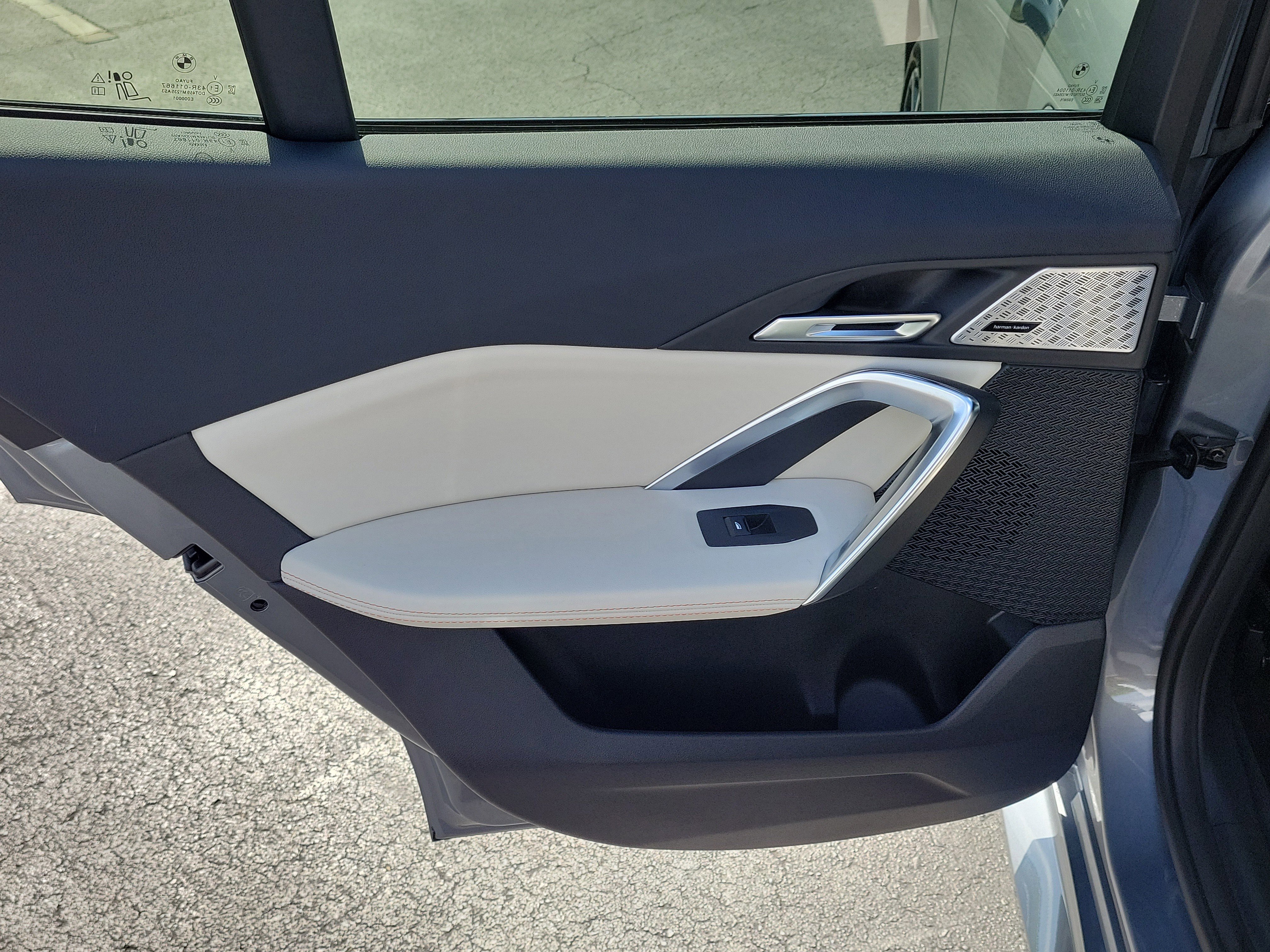 Used 2025 BMW X2 M35i image 10