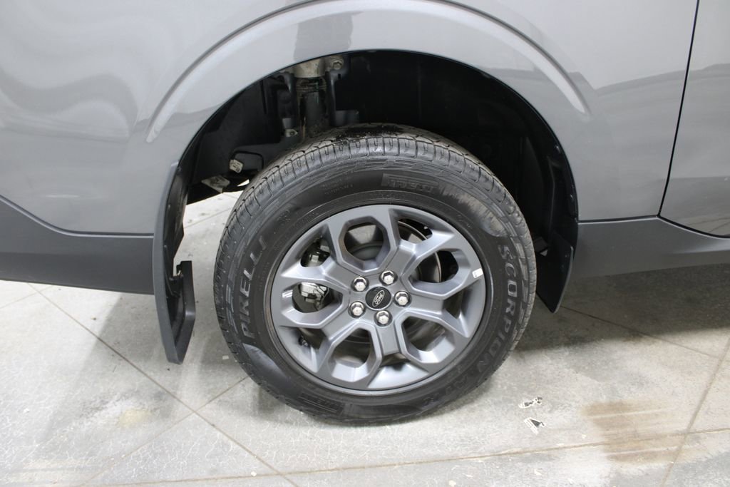 Used 2025 Ford Maverick XLT w/ XLT Luxury Package AWD/4WD image 39