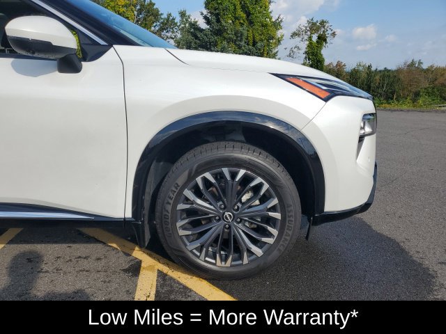 Certified 2024 Nissan Rogue Platinum w/ Platinum Premium Package AWD/4WD image 10