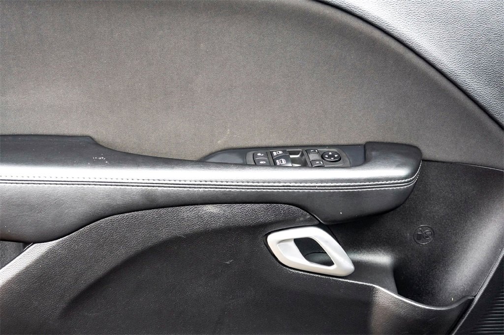 Used 2021 Dodge Challenger SXT w/ Blacktop Package image 10