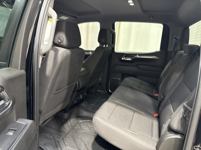 Used 2023 Chevrolet Silverado 1500 LT AWD/4WD image 17
