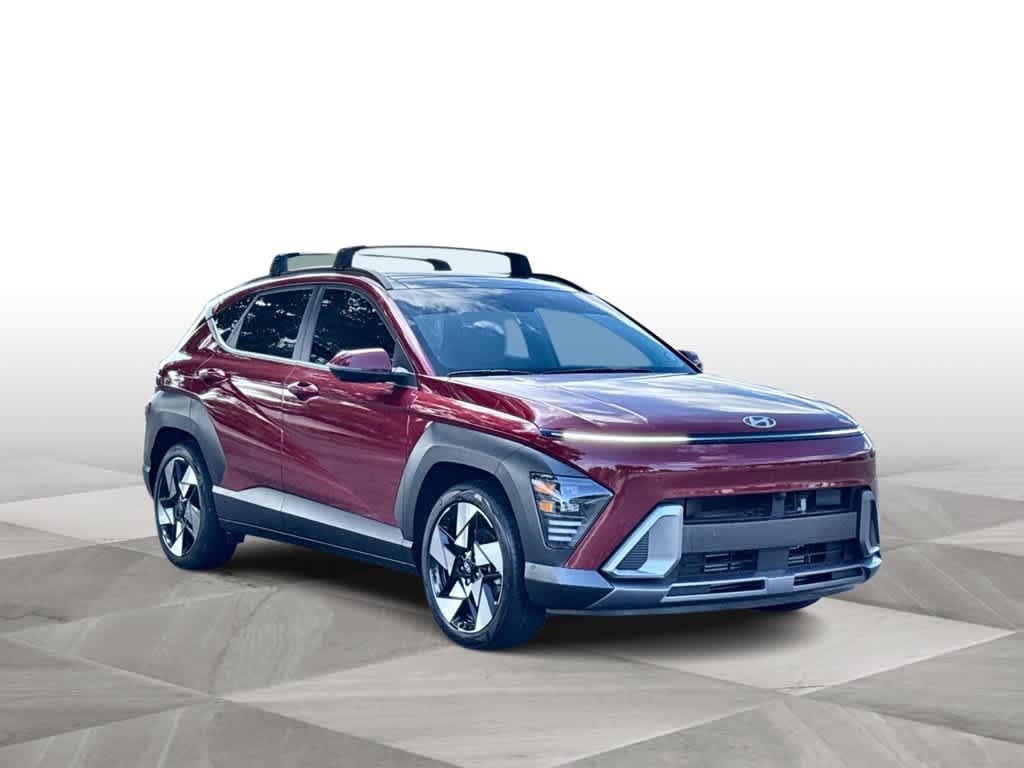 Used 2024 Hyundai Kona Limited FWD image 2