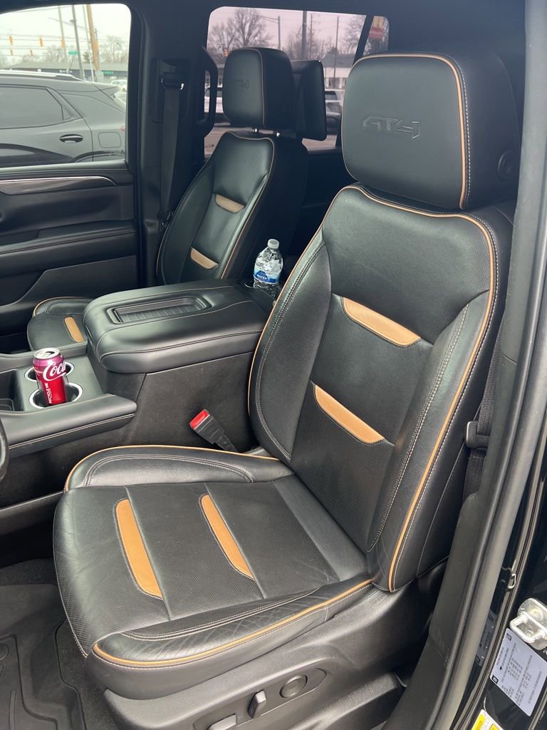 Used 2021 GMC Yukon AT4 w/ AT4 Premium Plus Package image 23