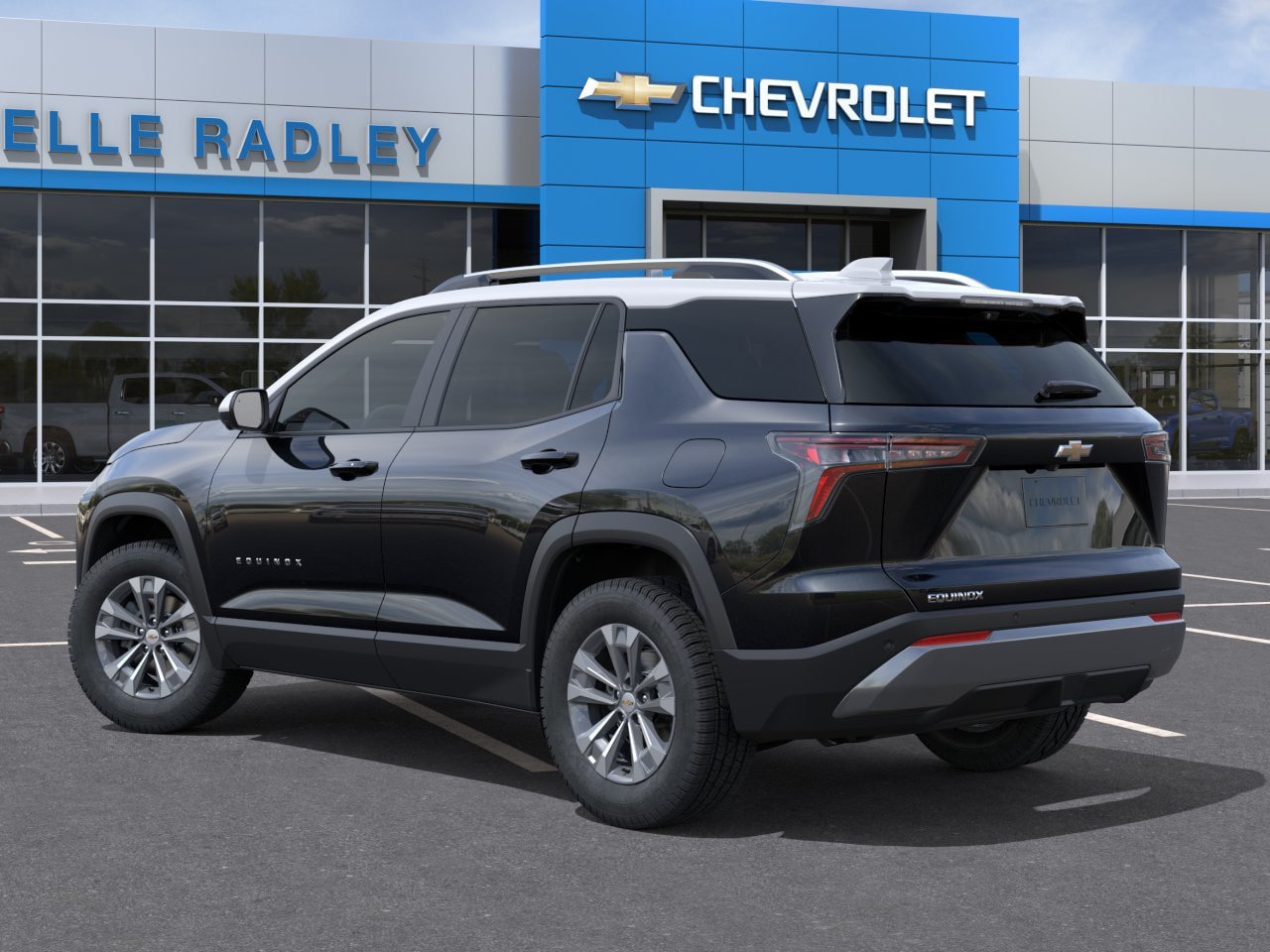 New 2026 Chevrolet Equinox LT w/ Convenience Package II FWD image 3