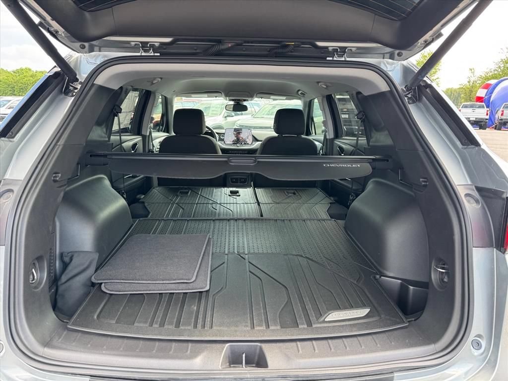 New 2025 Chevrolet Blazer LT w/ Convenience Package FWD image 7