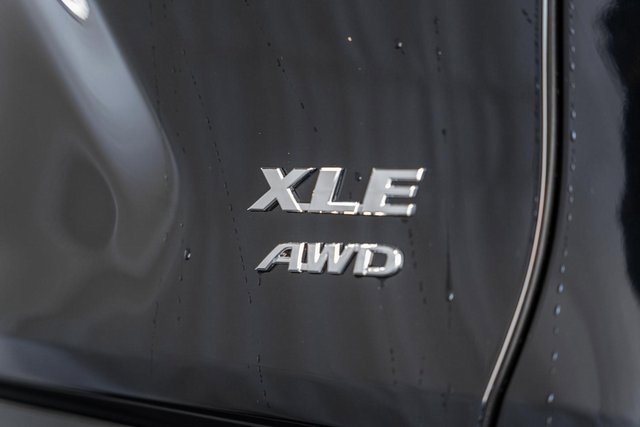 New 2025 Toyota RAV4 XLE image 7