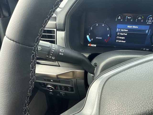 Used 2025 Ford F150 Lariat AWD/4WD image 32