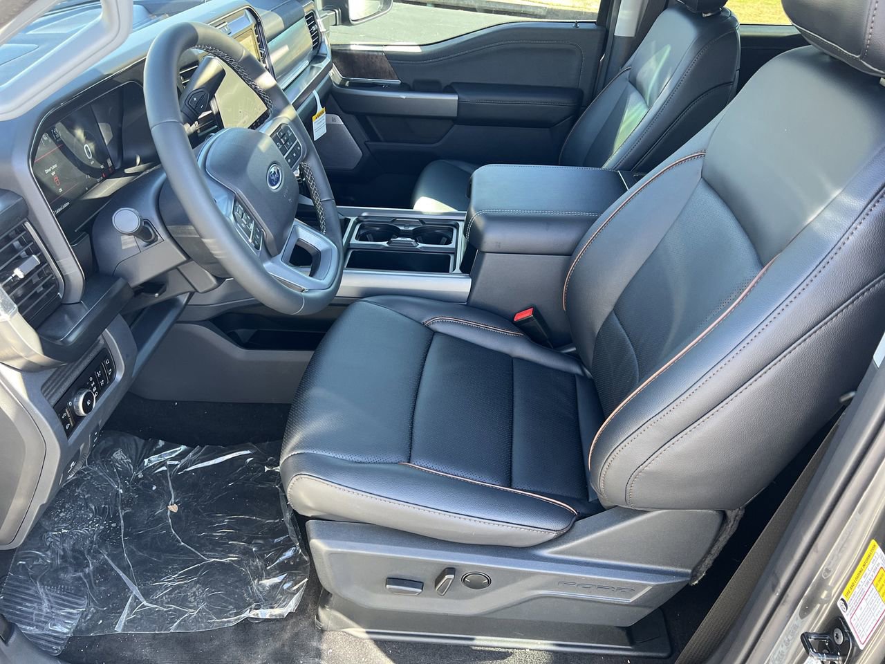 New 2026 Ford F250 Lariat w/ Tremor Off-Road Package image 23