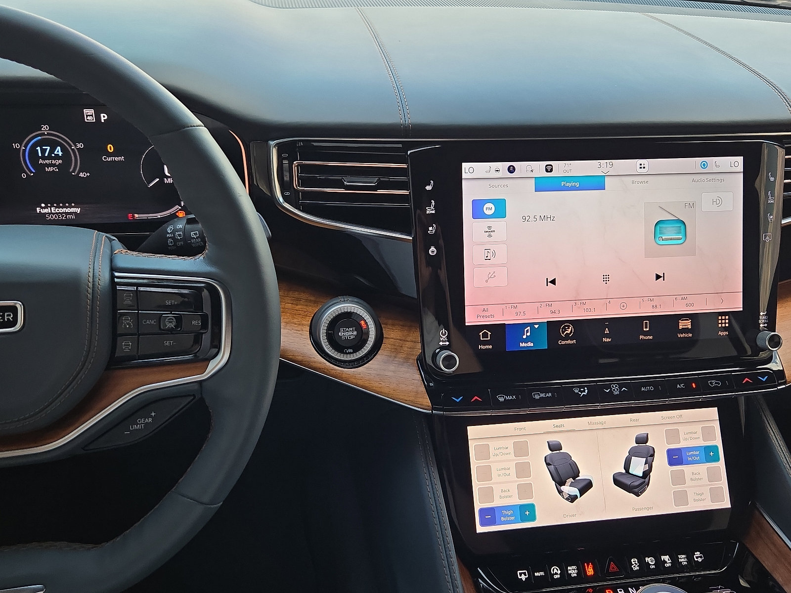 Used 2023 Jeep Grand Wagoneer L Series III w/ HD Trailer Tow Package image 15