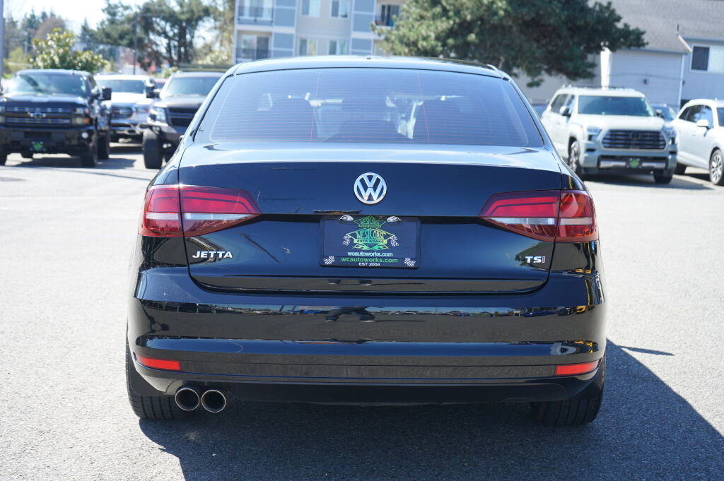 Used 2017 Volkswagen Jetta S w/ Jetta S Cold Weather Package image 4