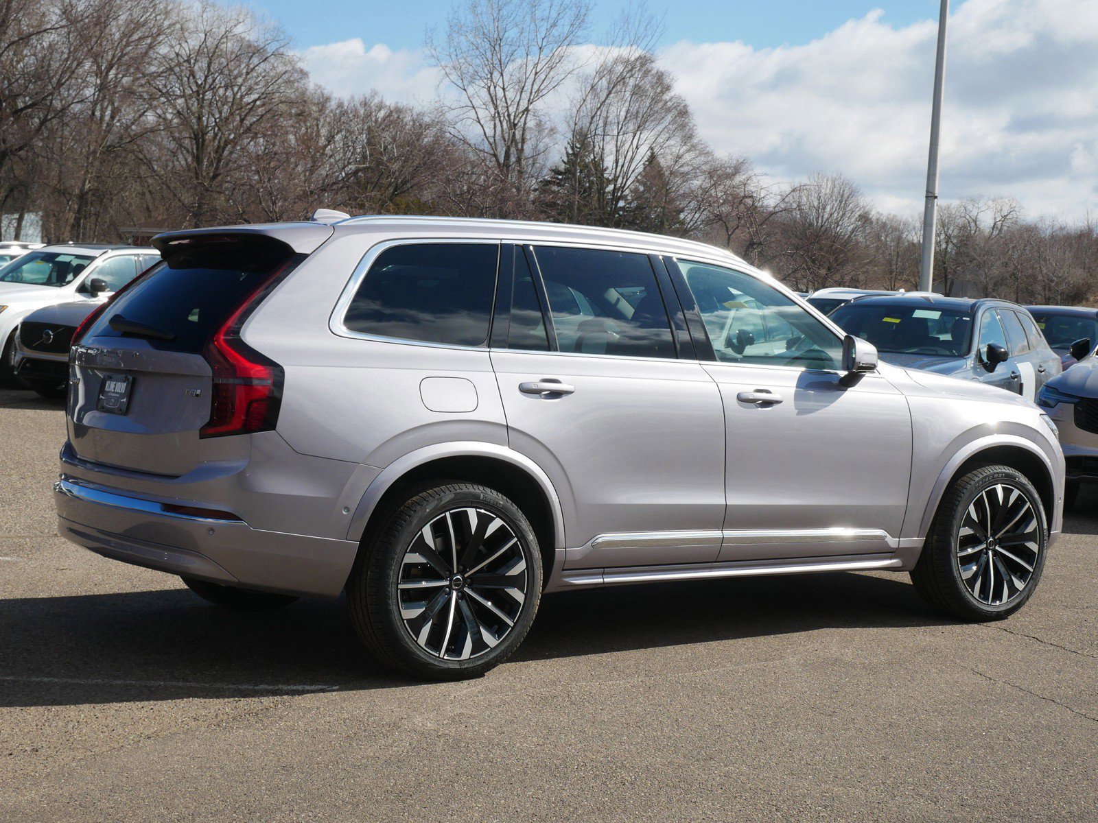 New 2026 Volvo XC90 T8 Ultra image 3