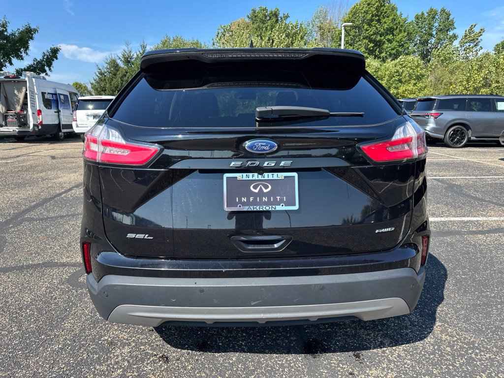 Used 2023 Ford Edge SEL AWD/4WD image 10
