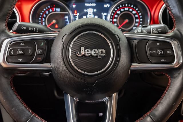 Used 2018 Jeep Wrangler Unlimited Rubicon AWD/4WD image 12