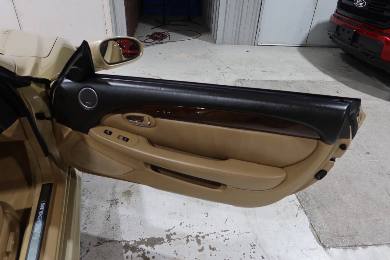 Used 2006 Lexus SC 430 Convertible w/ Preferred Accessory Pkg RWD image 13
