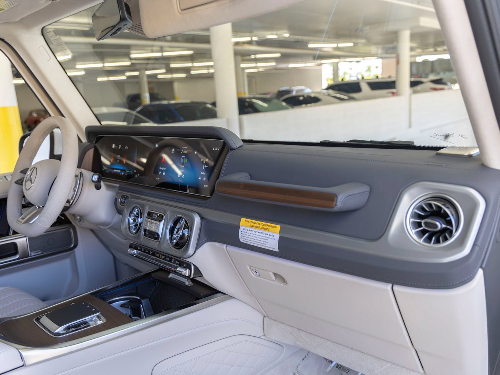New 2027 Mercedes-Benz G 63 AMG 4MATIC image 30