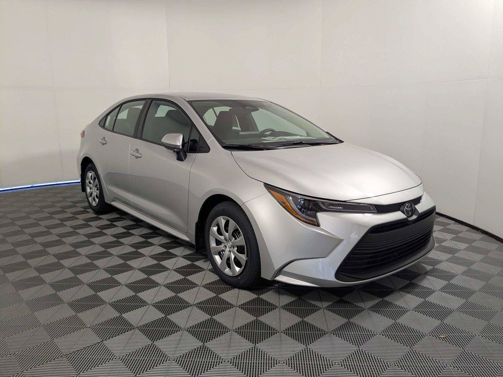 New 2027 Toyota Corolla LE FWD image 2