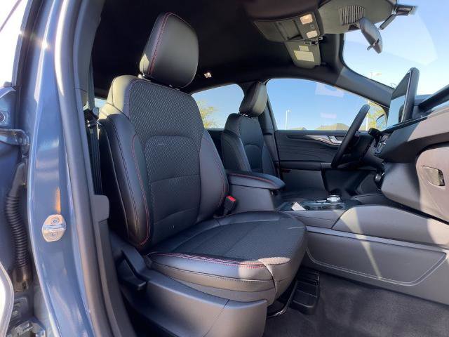 New 2026 Ford Escape ST-Line Select w/ Equipment Group 401A image 27