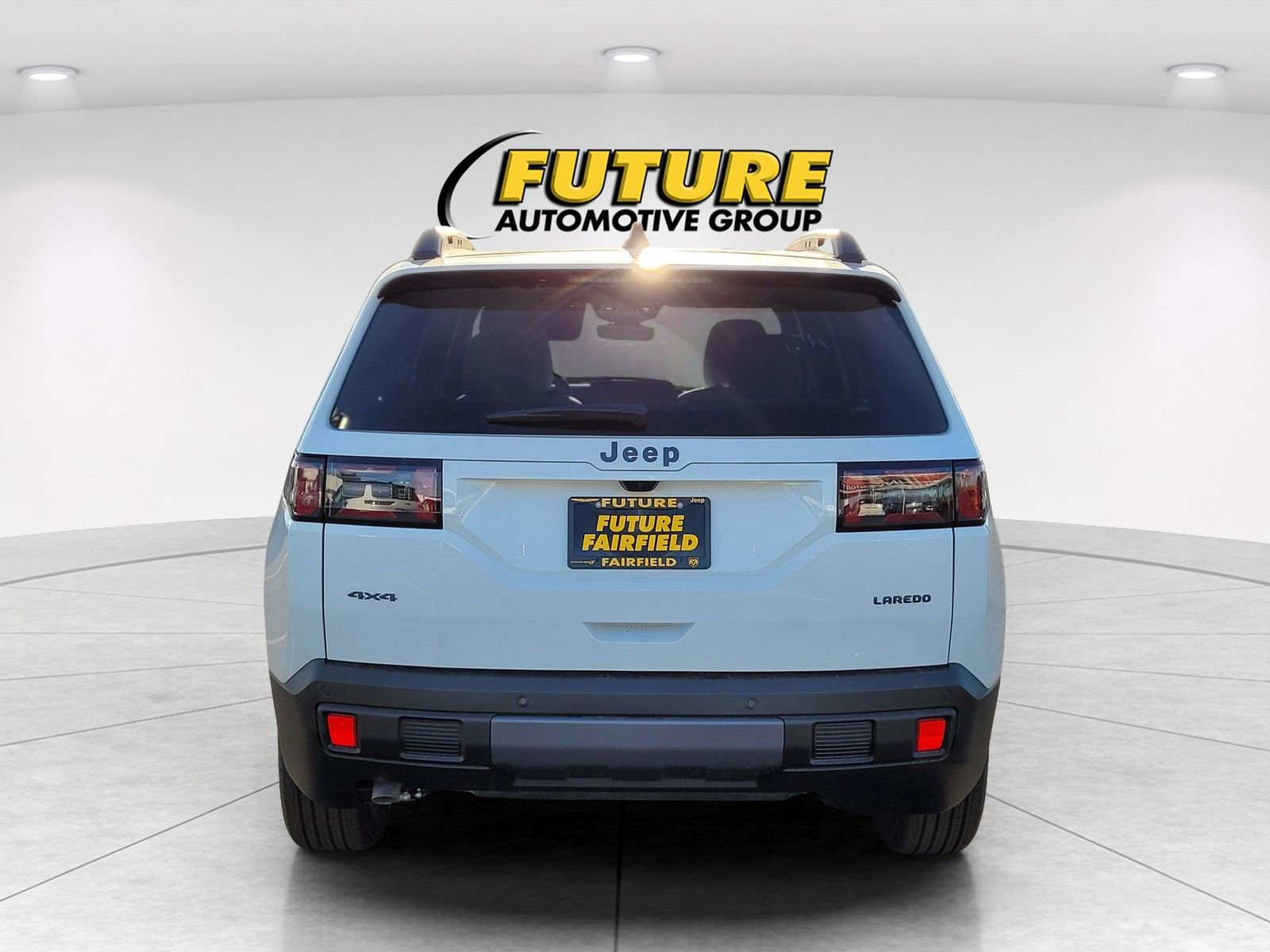 New 2026 Jeep Cherokee Laredo image 4