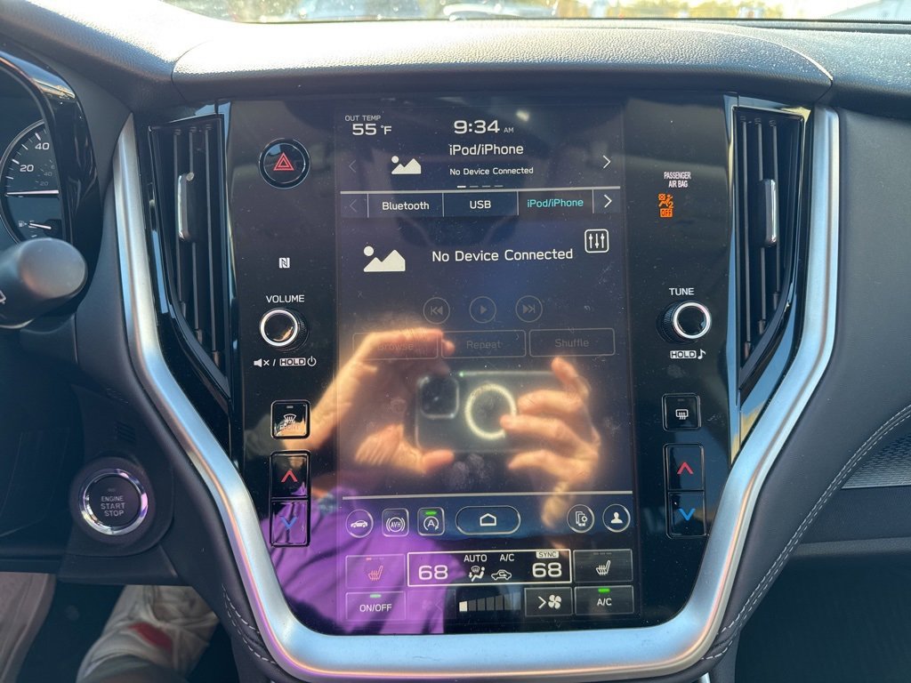 Certified 2025 Subaru Outback Premium image 33