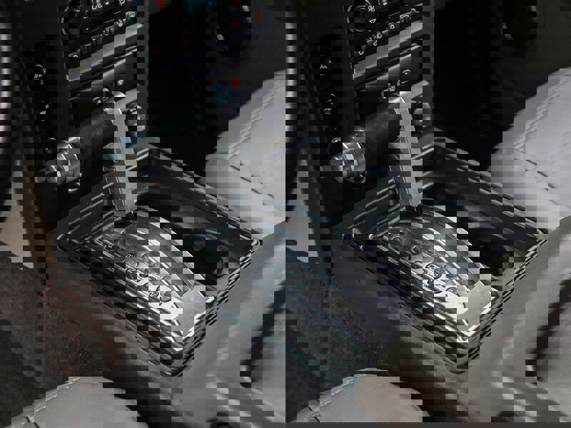 Used 2005 HUMMER H2 w/ Preferred Equipment Group image 26