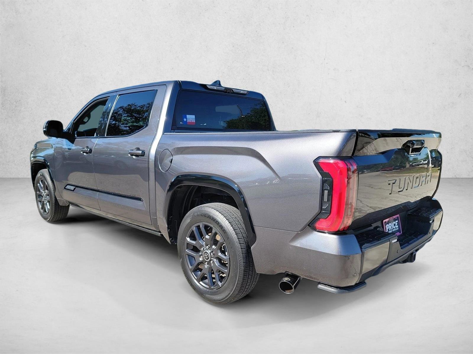 Used 2023 Toyota Tundra Platinum RWD image 7