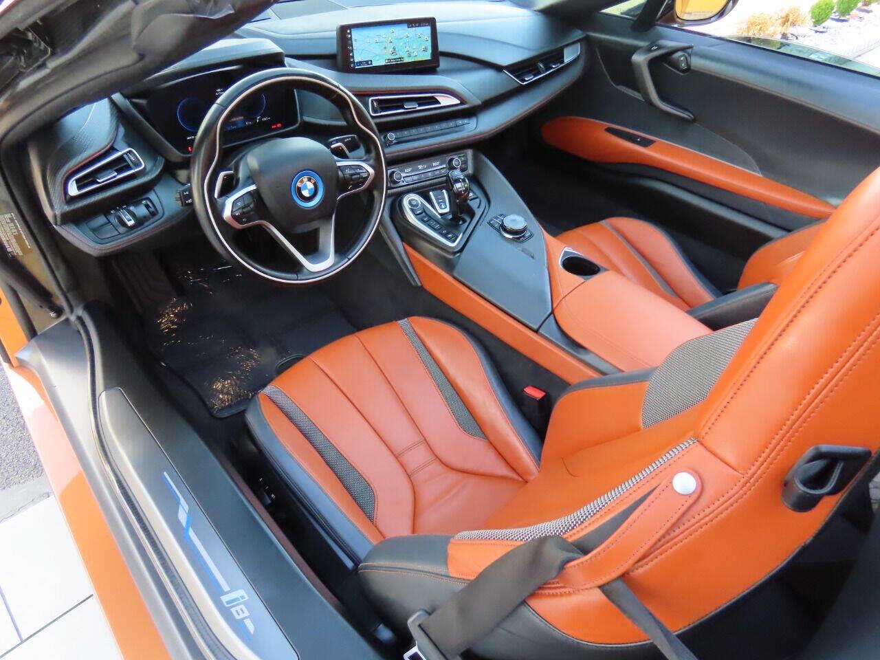 Used 2019 BMW i8 Roadster AWD/4WD image 35