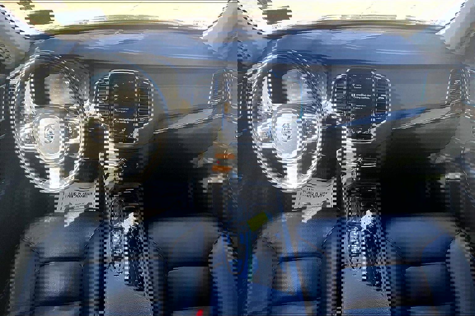 Used 2018 Volvo XC90 T6 Momentum w/ Convenience Package image 7