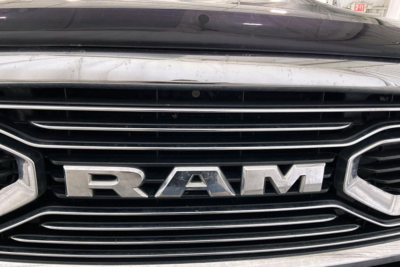 Used 2018 RAM 2500 Longhorn AWD/4WD image 27