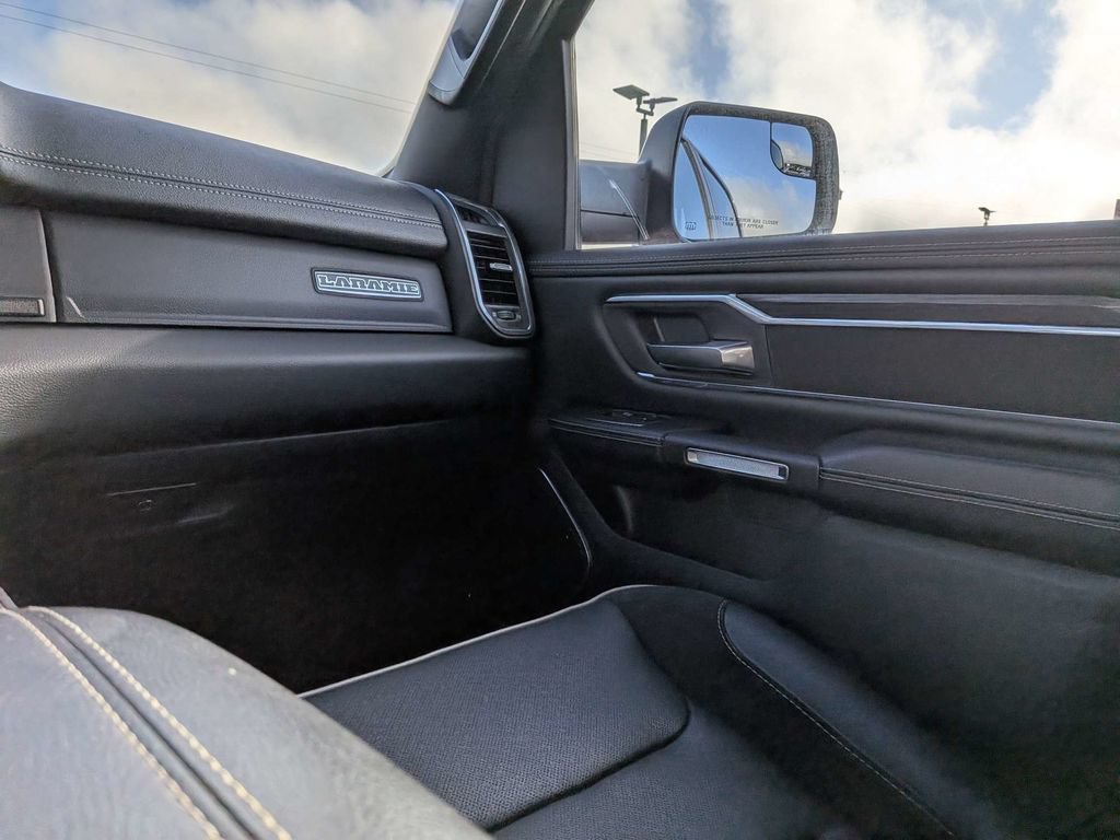 Used 2024 RAM 1500 Laramie RWD image 13
