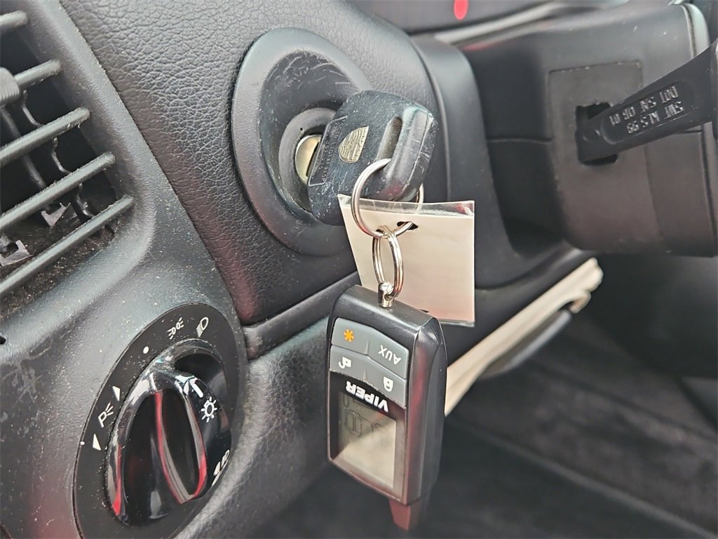 Used 2000 Porsche Boxster image 35