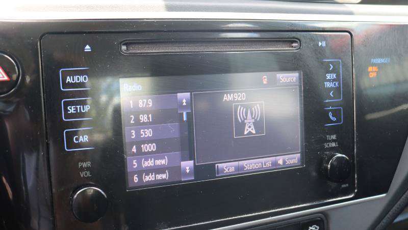 Used 2019 Toyota Corolla LE FWD image 10